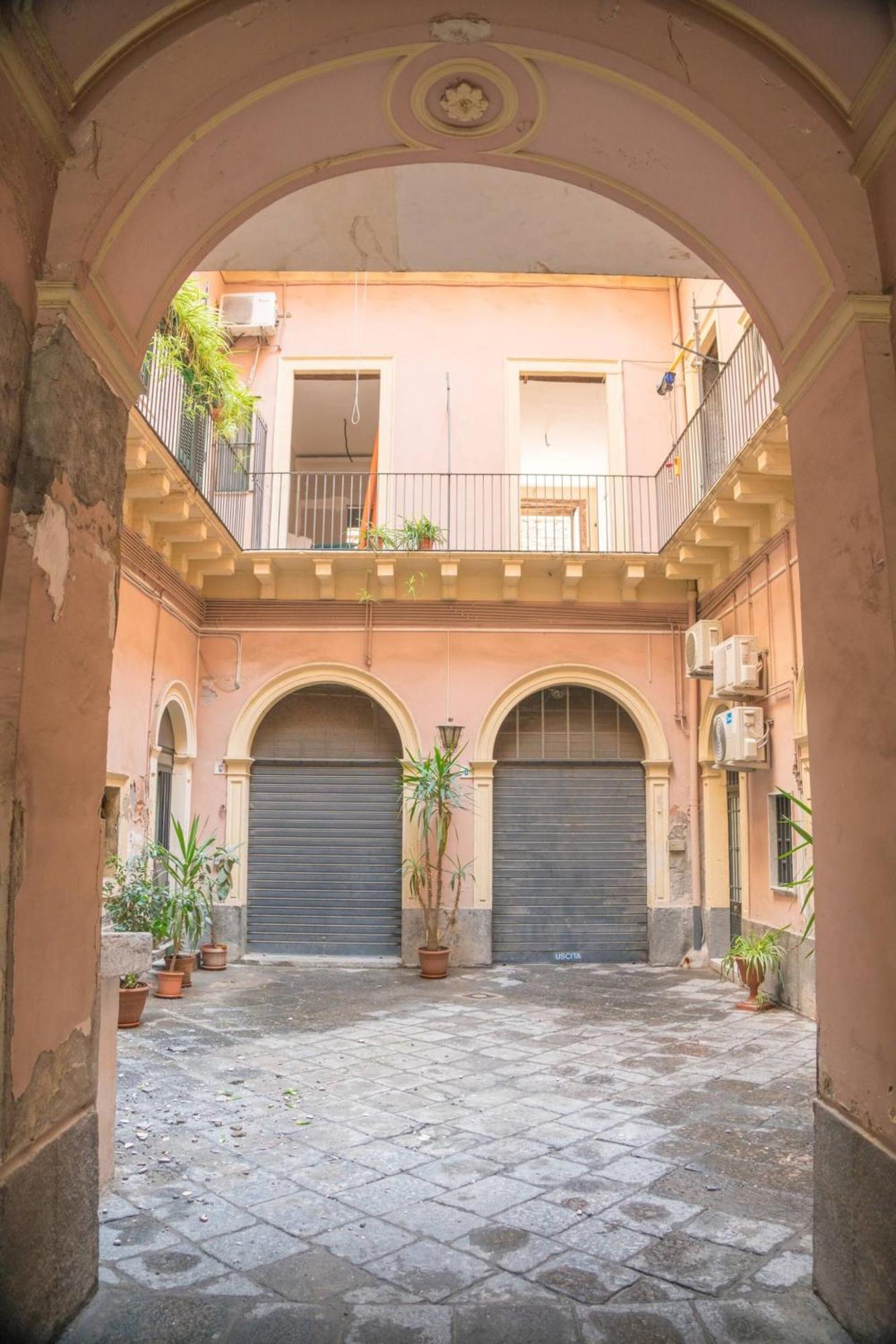 Central Station House Mario Catania Bagian luar foto